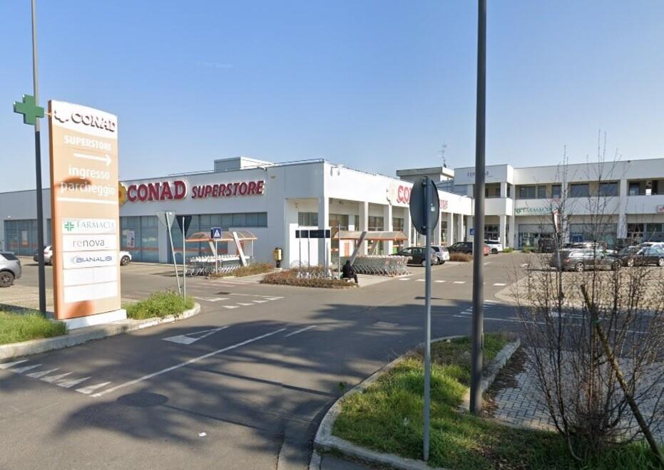 «Quasi un furto al giorno nel parcheggio del supermercato»