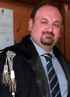 Ruba l’elettricità per il papà malato Il giudice dichiara la non punibilità
