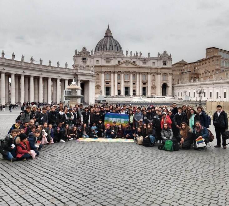 Istituto “Ic 10” a Roma: 90 alunni modenesi al meeting con papa Francesco 