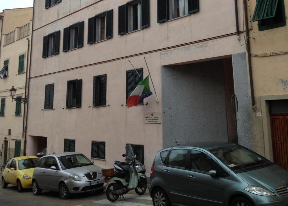 La sede distaccata del tribunale in via Guerrazzi a Portoferraio