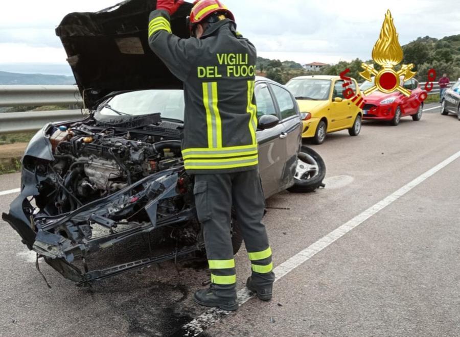 
	<font style="vertical-align: inherit;"><font style="vertical-align: inherit;">Una delle auto coinvolte nell'incidente di questa mattina sulla Lanusei-San Paolo</font></font>

