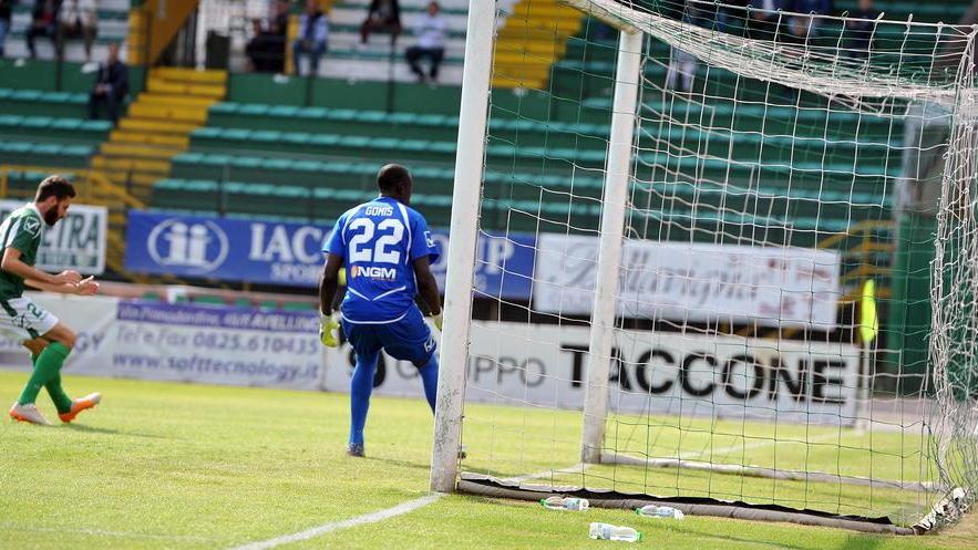 Gautieri, la panchina balla coi lupi