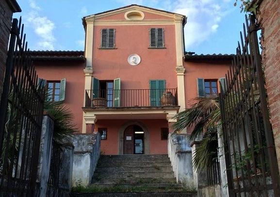 Addio allo storico bibliotecario con libri e cultura nel cuore