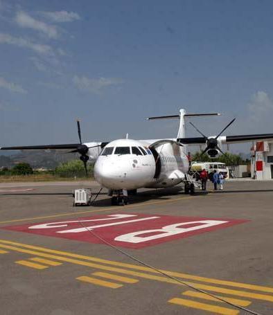 Aeroporto, intervenga la Regione 