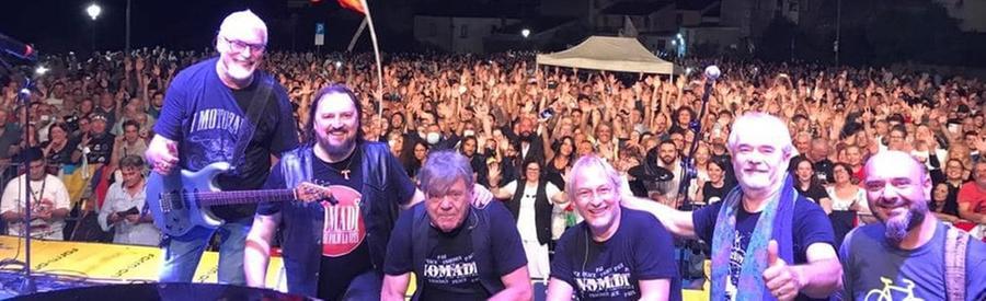 Ferrara, i Nomadi al teatro Nuovo: venerdì il concerto
