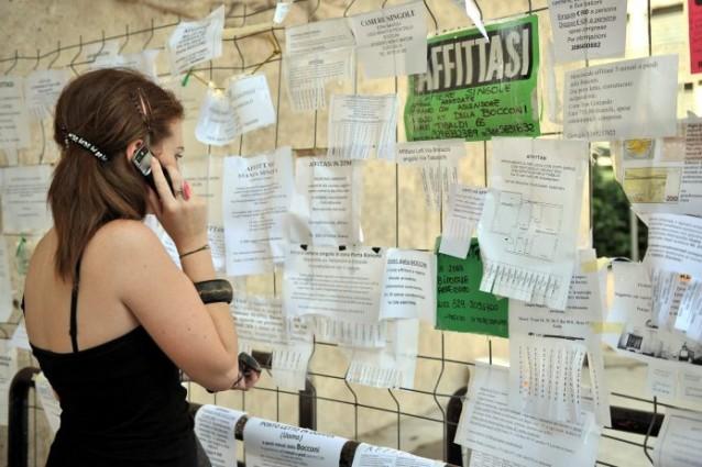 Caro affitti a Firenze, gli studenti stranieri ora chiedono la stanza in famiglia