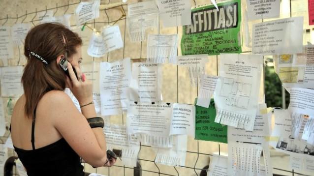 Caro affitti a Firenze, gli studenti stranieri ora chiedono la stanza in famiglia