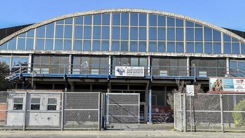 PalaMacchia, rubati telefoni e portafogli negli spogliatoi ai giocatori di basket