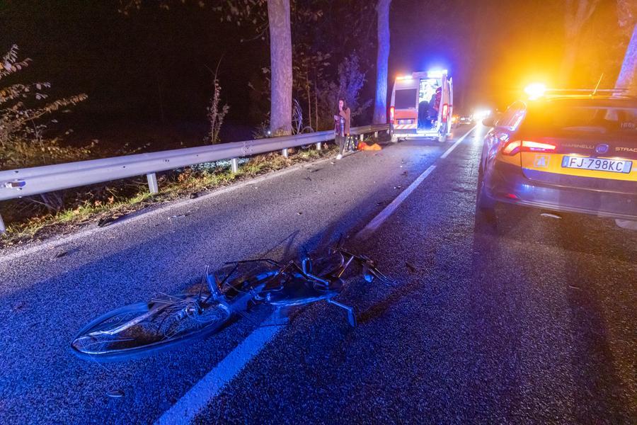 Ferrara, si è costituito il pirata della strada che ha investito i ciclisti in via Pomposa