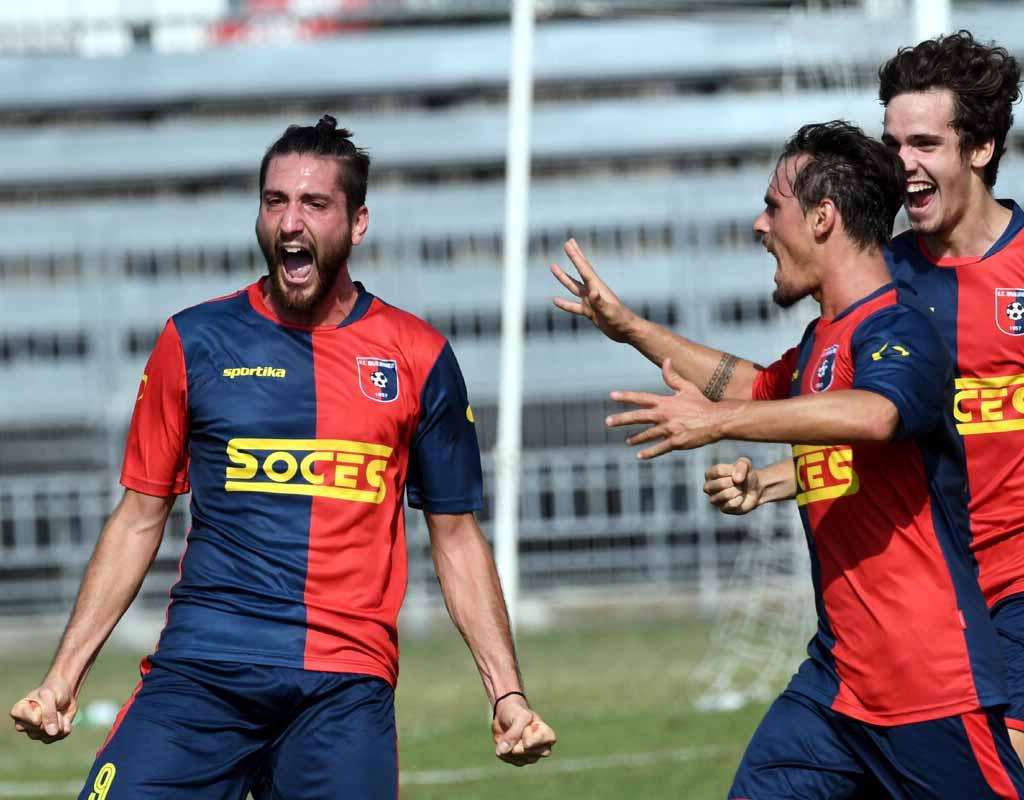 Livorno, presa la punta Lucatti, in arrivo anche due centrocampisti 