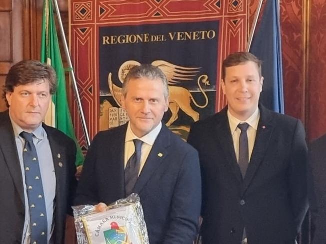 Comunicato Stampa: CRV - presidente Ciambetti ha ricevuto a palazzo Ferro Fini delegazione città di Nova Venezia