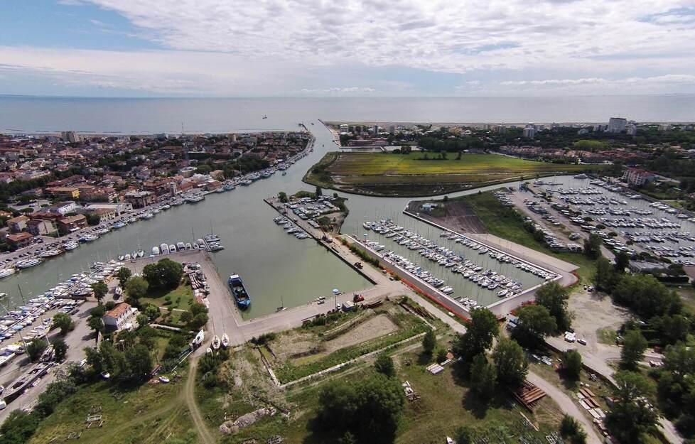 La truffa: un porto turistico ai Lidi di Comacchio con i soldi del Vaticano