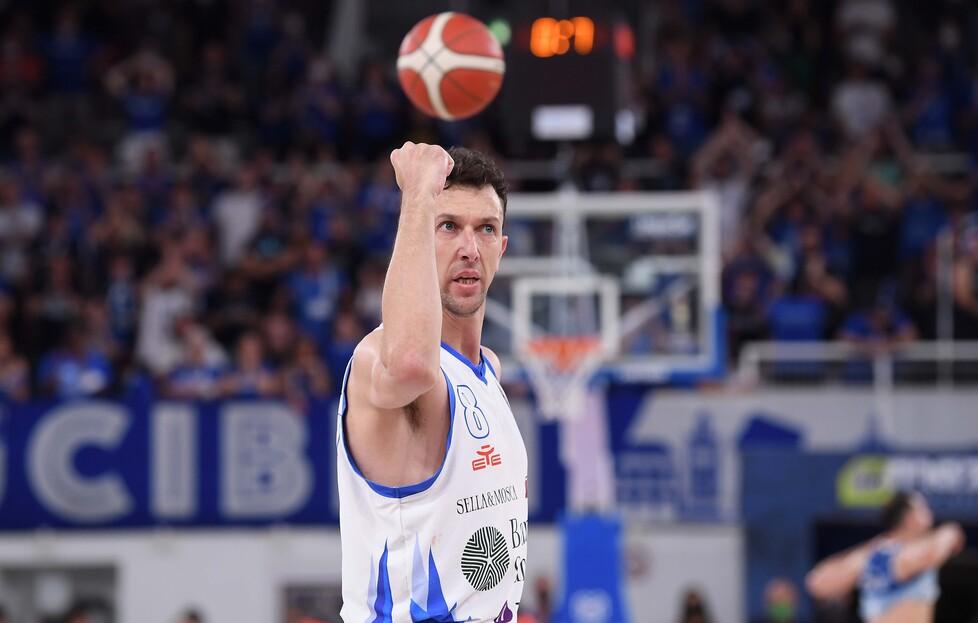 Capitan Devecchi: «Con Milano ce la giochiamo»