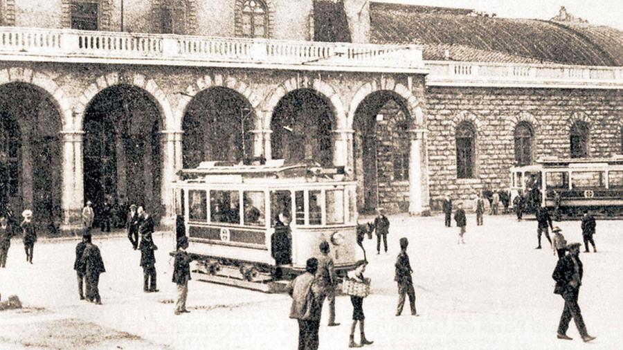 Strade e piazze di cent’anni fa: ecco com’era Pisa dopo la prima guerra mondiale