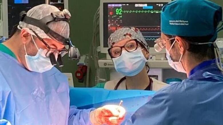 La “Missione del cuore” del chirurgo Murzi: «Qui a Gaza ritrovo me stesso»