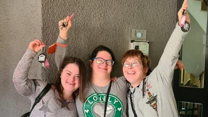 Due Francesca e una Simona: abitare da sole in co-housing