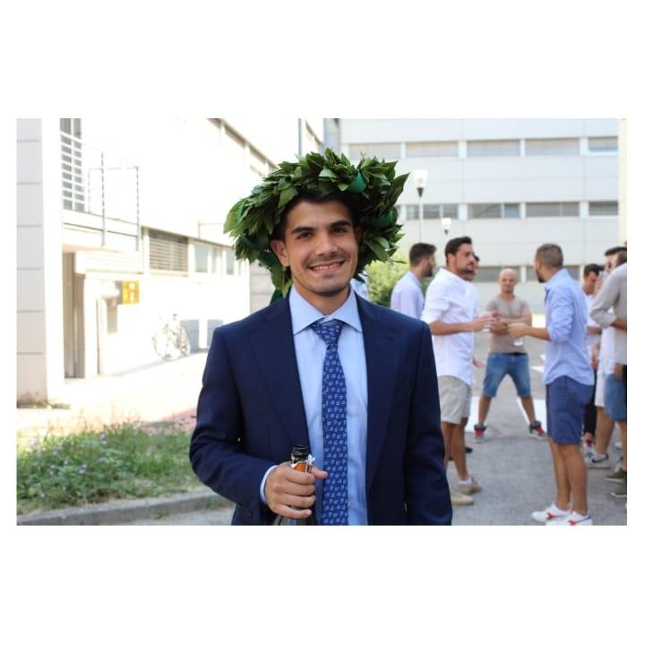 Scontro frontale a Migliaro: morto un ragazzo di 27 anni