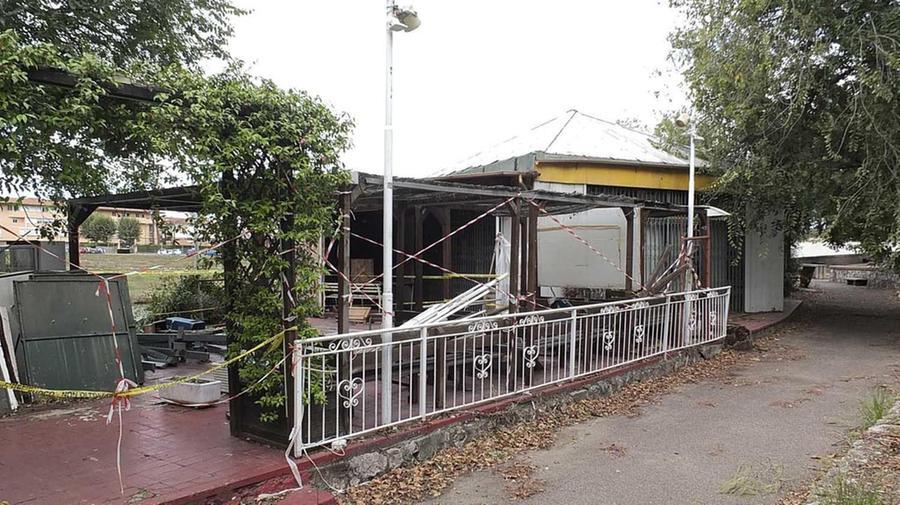 
	Il bar Salvini &egrave; in stato di abbandono, ma ora &egrave; pronto a vivere una nuova vita (Foto Muzzi)

