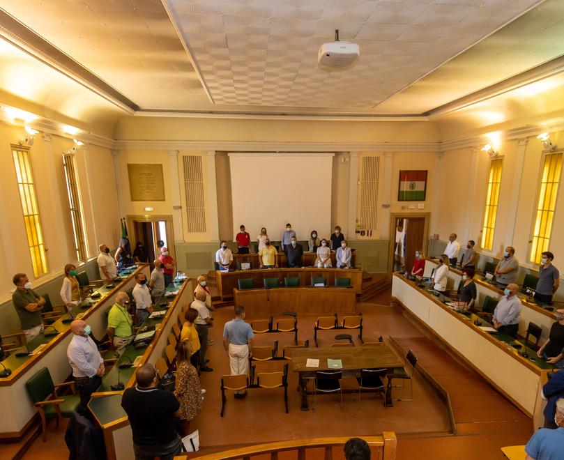 Ferrara, il Consiglio comunale fermo blocca il bilancio e i progetti 