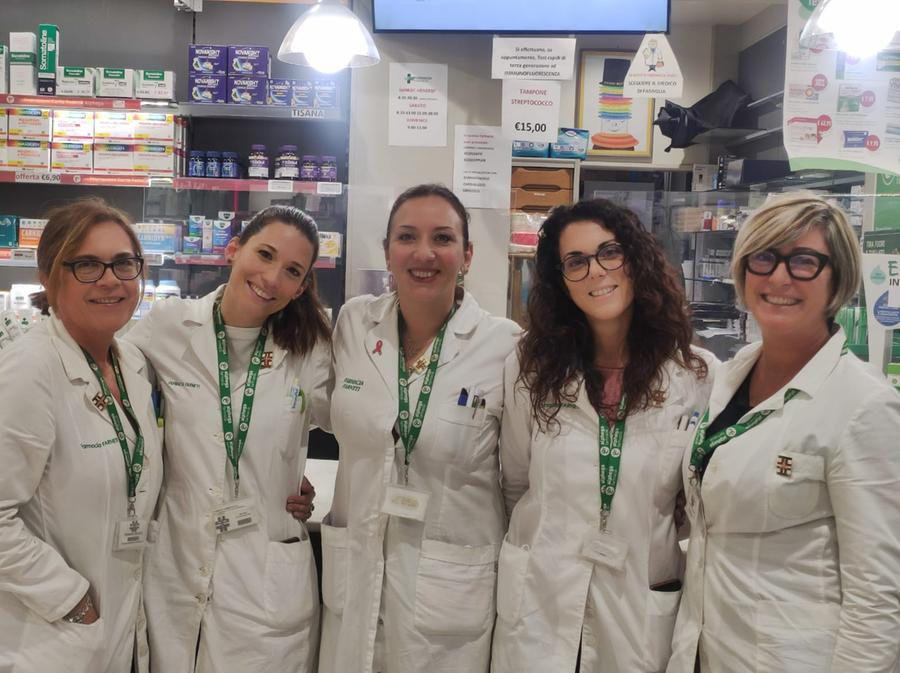 «Mi dia del talco mandorlato». Ecco il libro dello "sciocchezzaio" alla farmacia Farneti