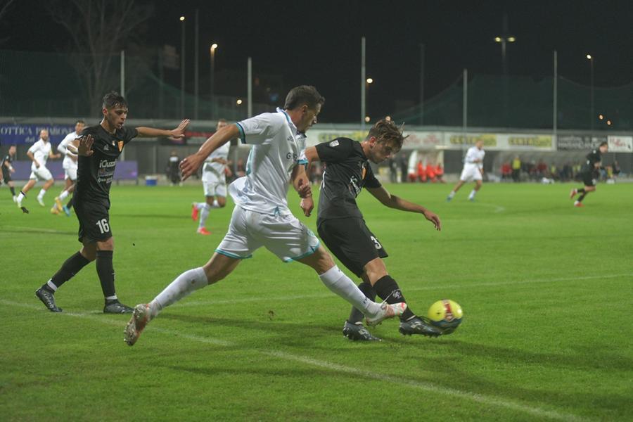 L’Olbia pareggia in casa con la Recanatese: 1-1