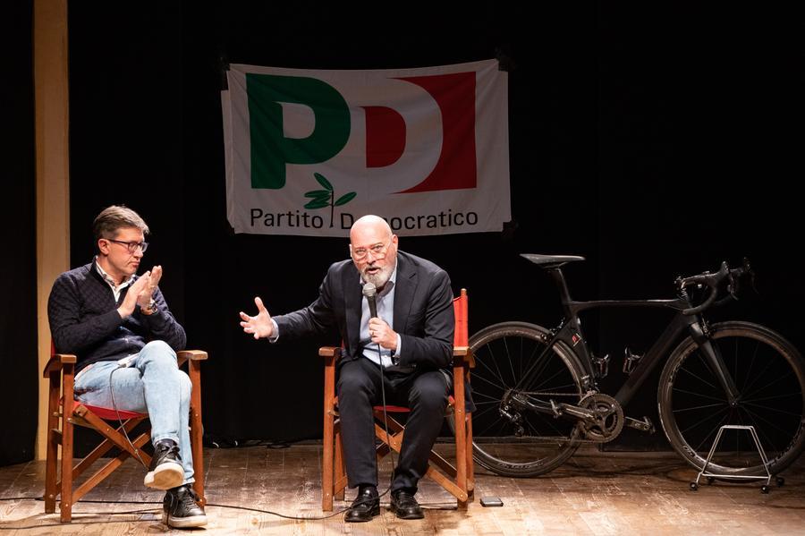 Pd, Tour per l’Italia in cento tappe e Nardella è ambasciatore di Bonaccini