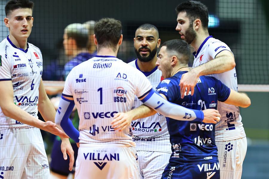 Ngapeth trascina Modena a Monza