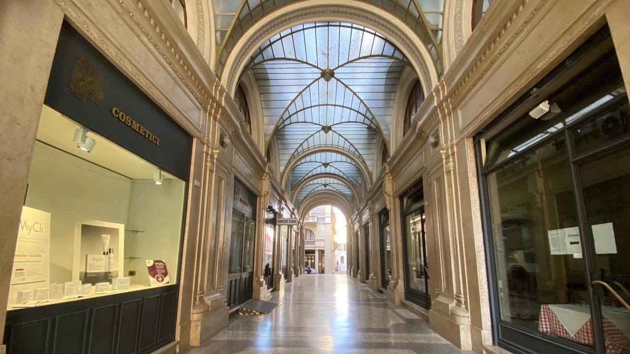 Si cercano affittuari per la Galleria Santa Maria<br>
<br>