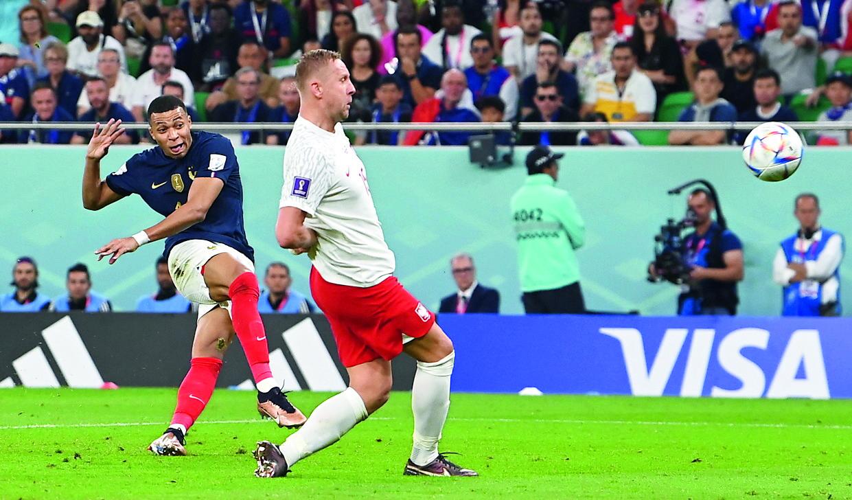 Liberté, egalité, Mbappé: il campione fa volare la Francia
