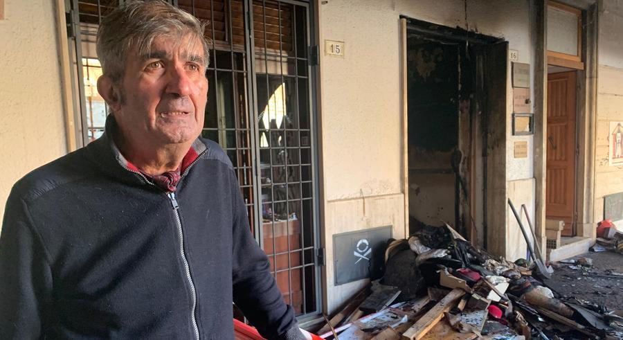 
	Franco Francioli, il 66enne commerciante e titolare in piazza Dante a Grosseto del negozio di cappelli che era aperto da 51 anni e che&nbsp;&egrave; andato distrutto dalle fiamme

