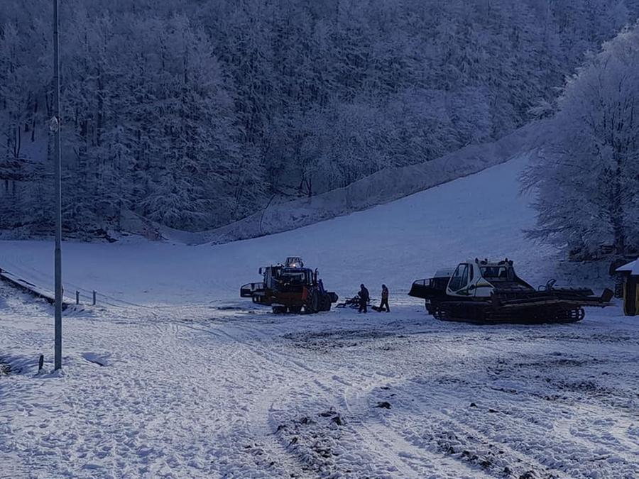 Pioggia dopo la neve: gli impianti sciistici l’8 non aprono