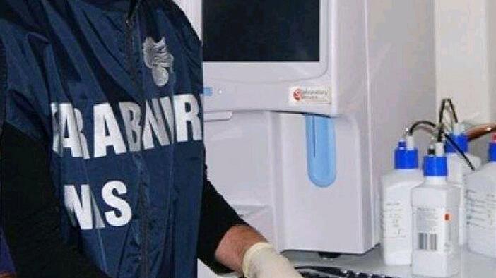 Il medico prescriveva farmaci proibiti a chi voleva dimagrire: ora è nei guai