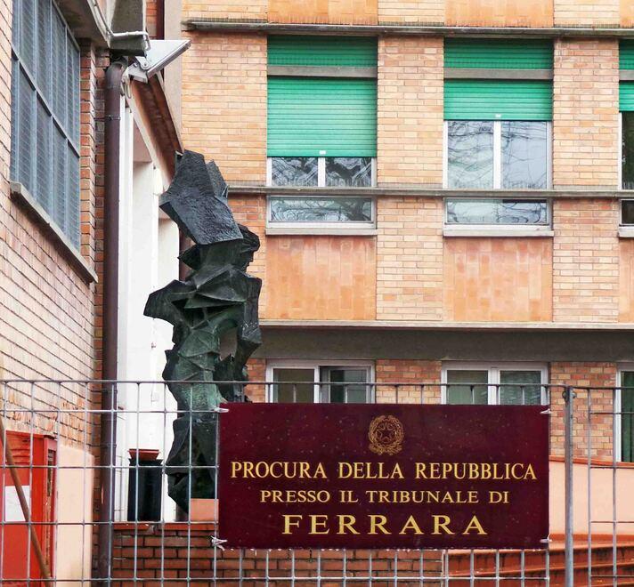Morti e contagi Covid nelle Rsa a Ferrara, altre indagini
