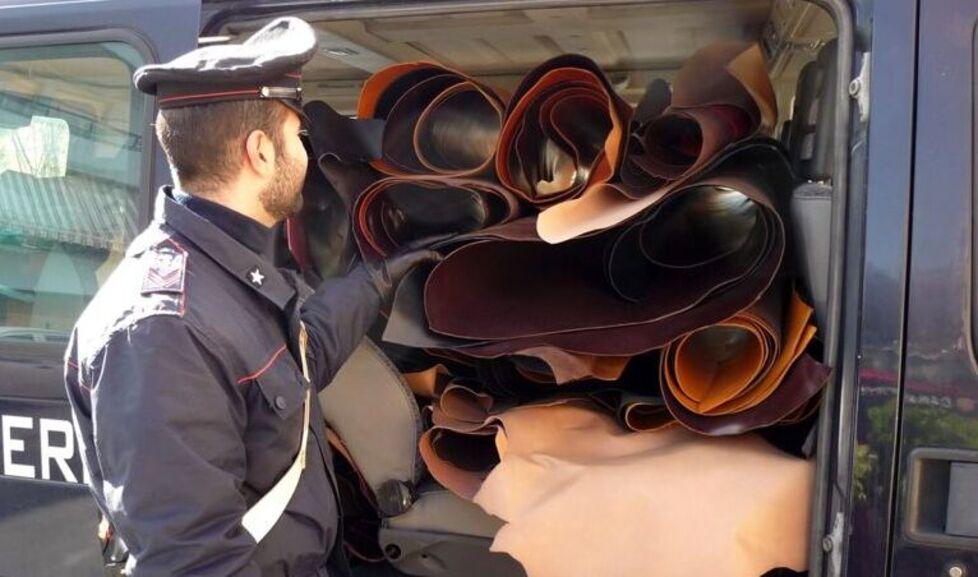 San Miniato, pelli sparite a un commerciante: rubate dal padrone del deposito
