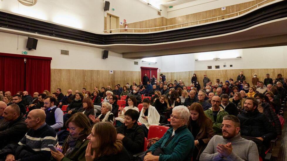 Il gassificatore di Empoli sbarca a teatro, salotto pubblico al Momento