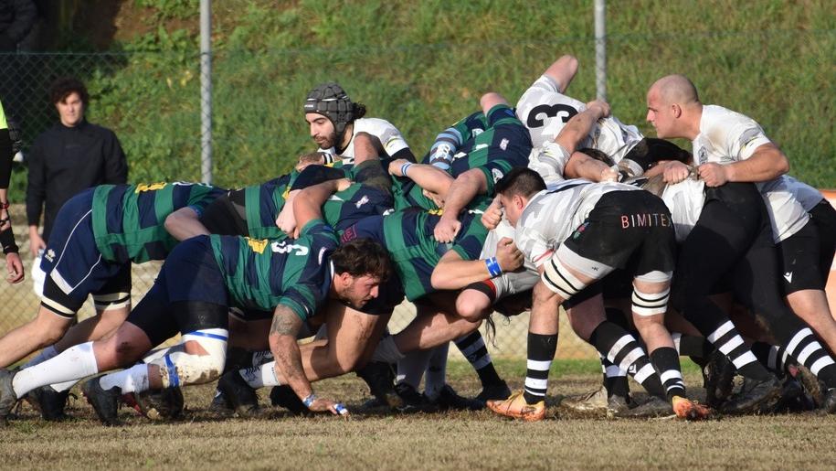 Ai Cavalieri Union il derby di rugby