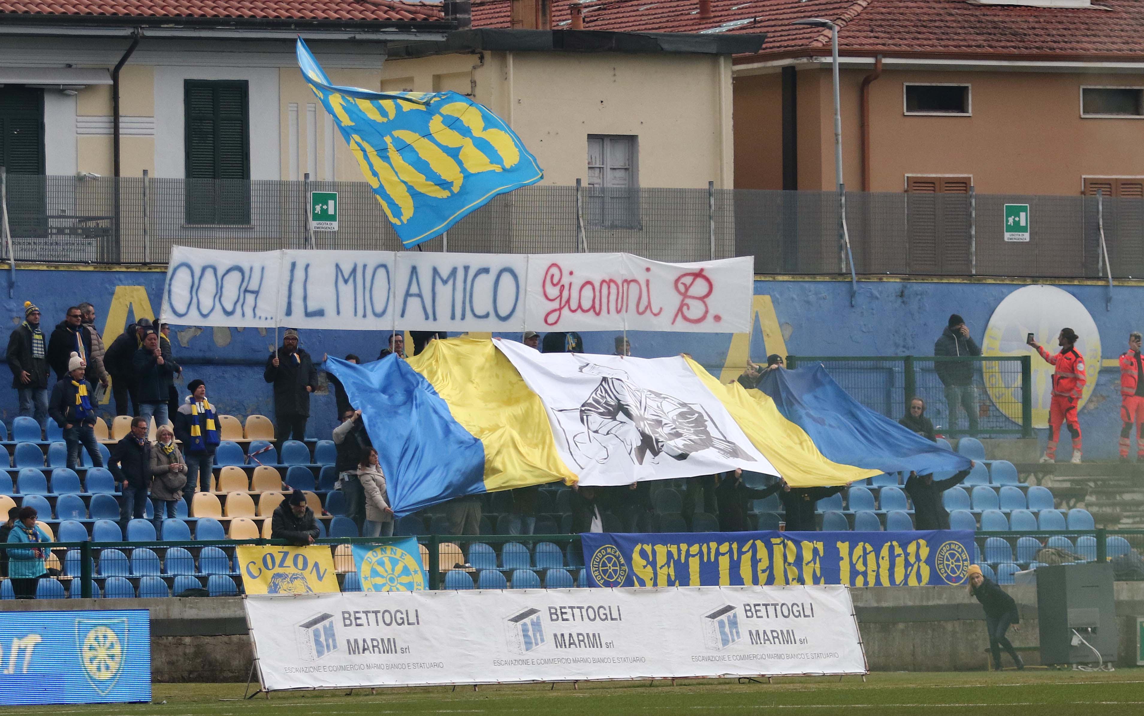 Carrarese verso il derby, D’Auria lancia la volata 