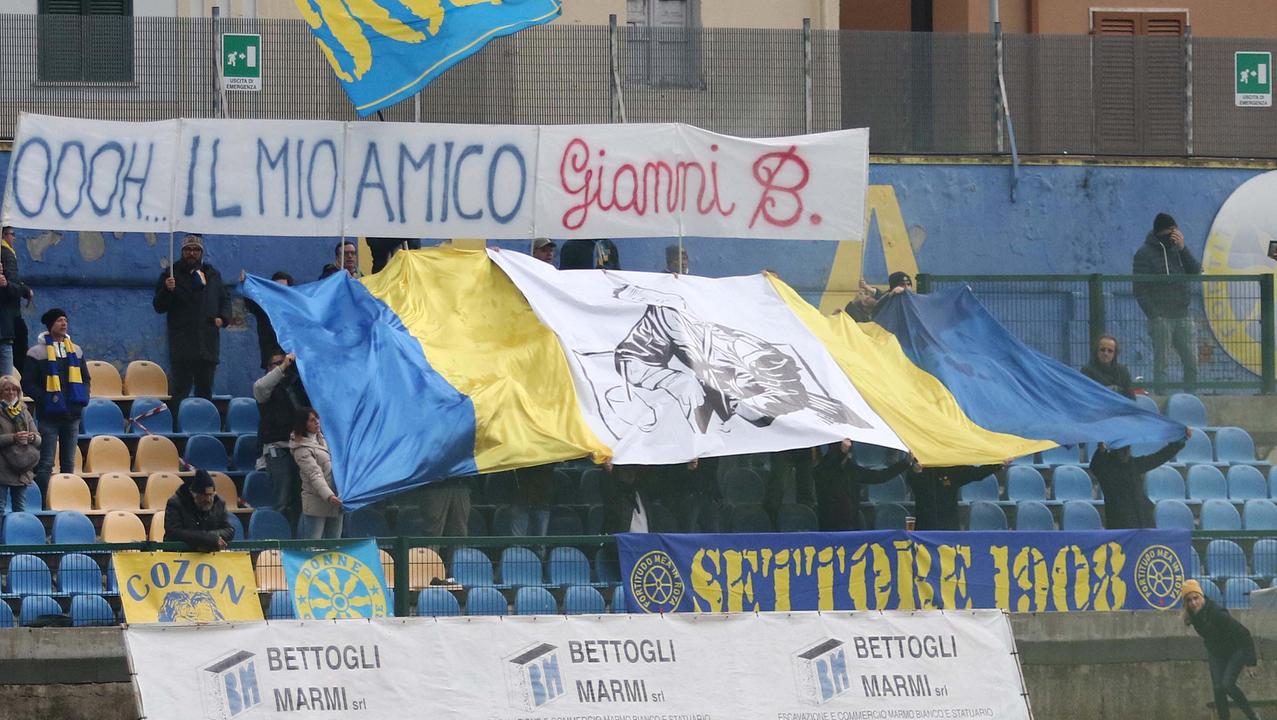 Carrarese verso il derby, D’Auria lancia la volata
