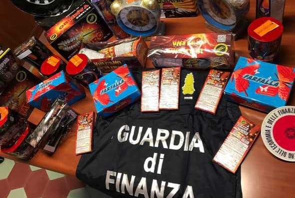 Sequestro di 748 chili di fuochi d’artificio irregolari a Cagliari
