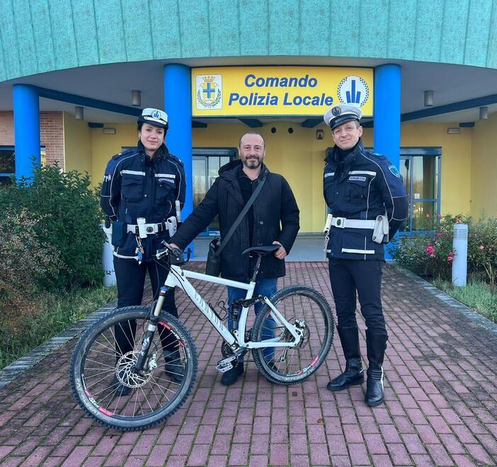 Modena Restituita una bici rubata da 2mila euro 