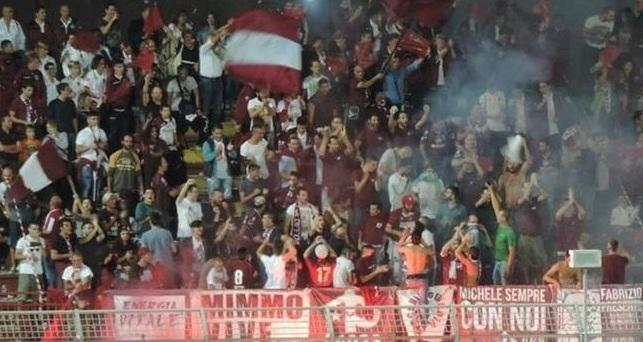 
	La Gradinata Nord Diego Savelli lancia l'appello al popolo granata per sostenere il Pontedera nel match con la Fermana

