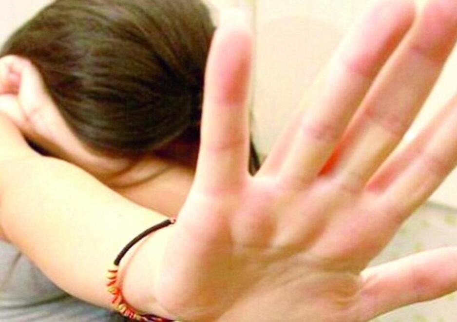 Firenze, cameriera molestata nel ristorante: chiesta la condanna per l’aiuto cuoco