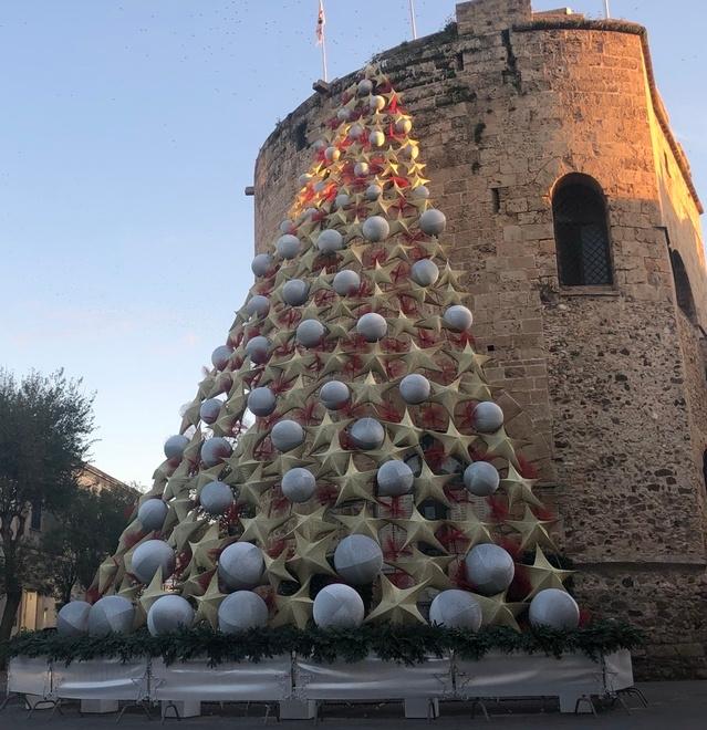 Il Cap d’Any va verso il sold out: «Meglio anche di Ferragosto» 