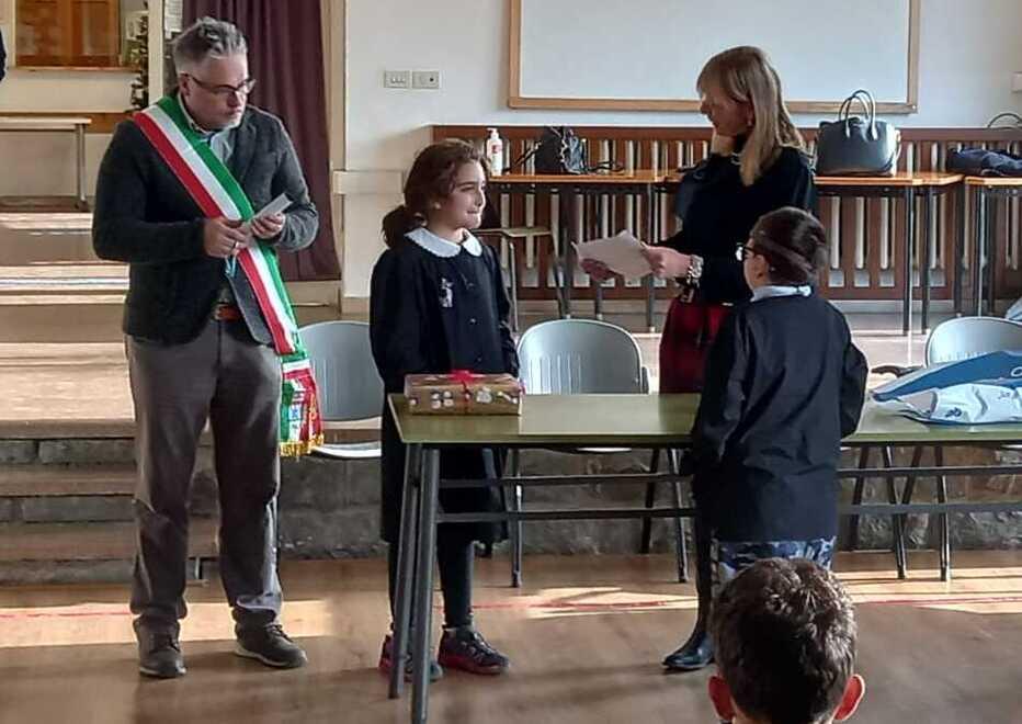 Castelnovo Monti premia Gioele, bambino più forte delle avversità
