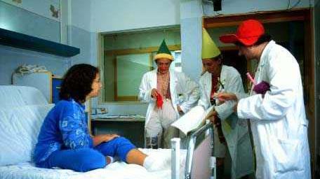 Un progetto di Clownterapia in un ospedale (foto d'archivio)