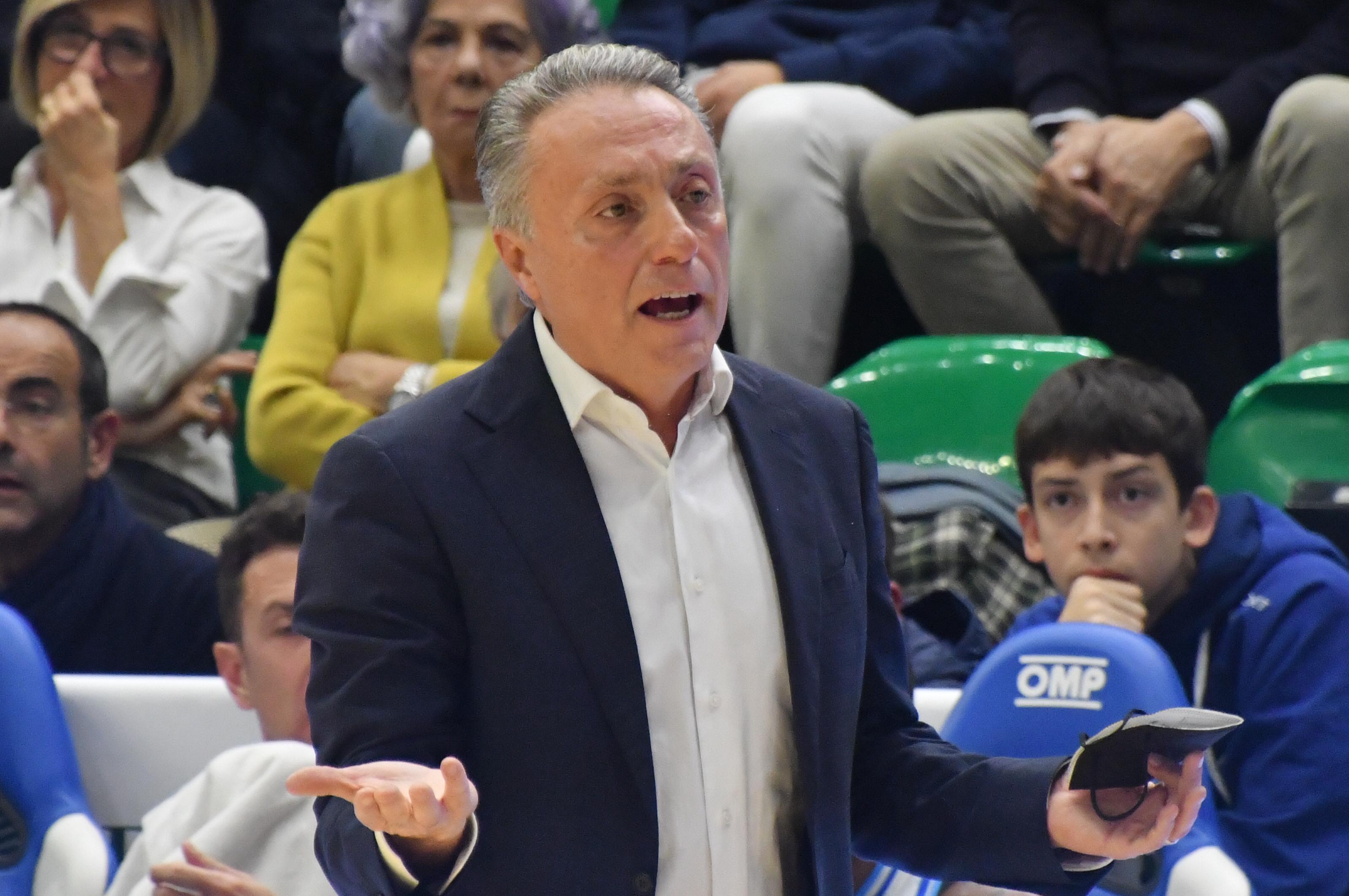 Coach Bucchi