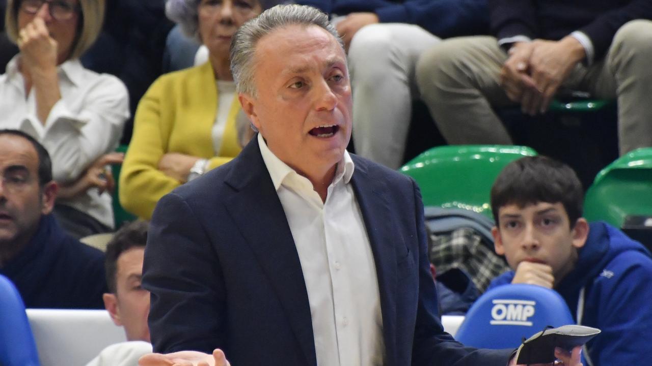 Coach Bucchi