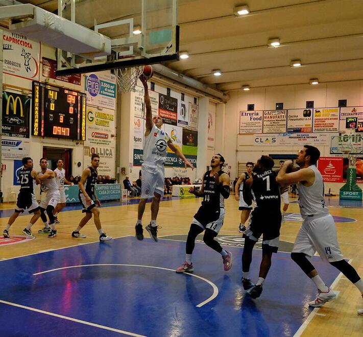 Trionfo Cecina: è Final Four