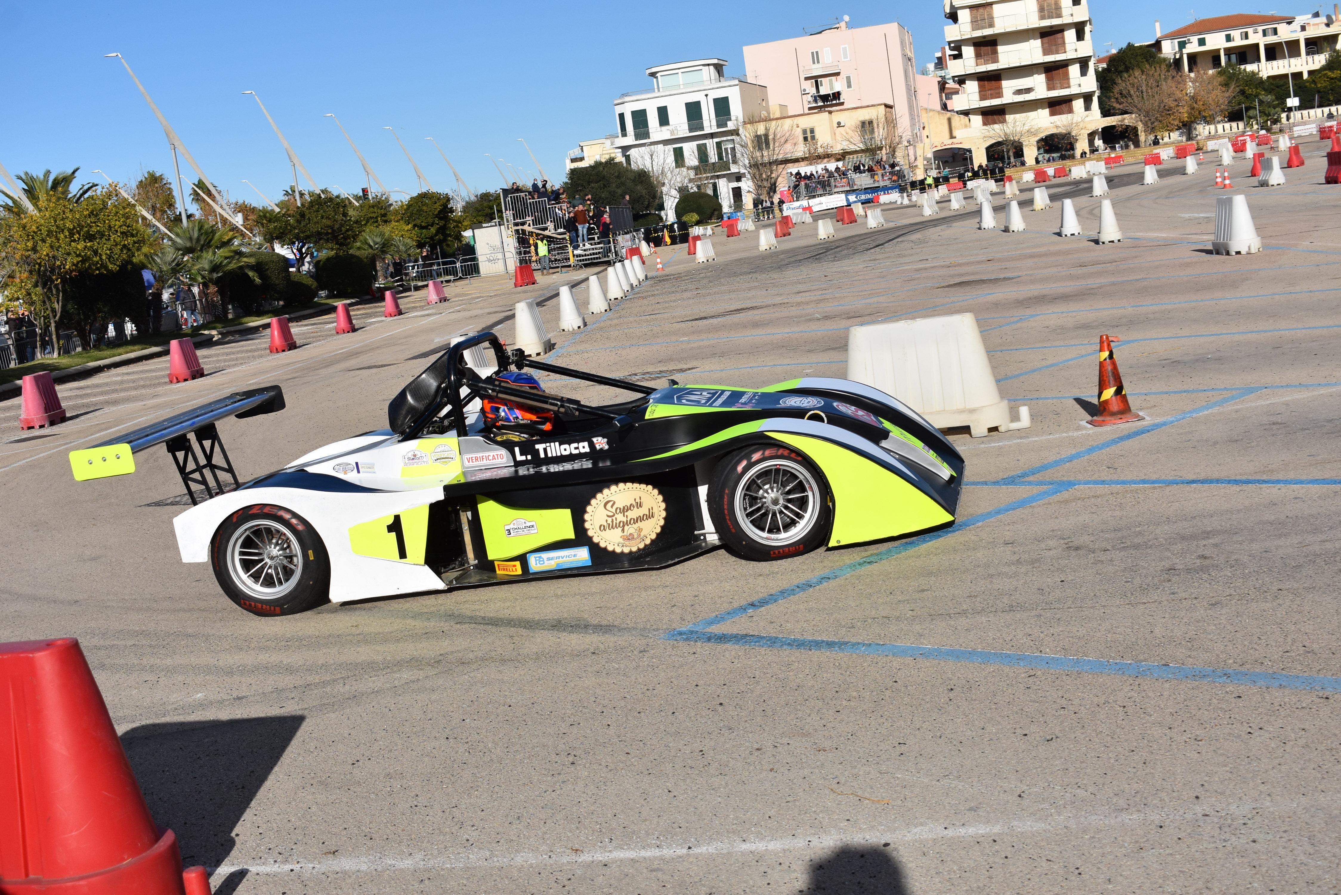 Alghero, al piazzale della Pace rombano i motori della Formula Challenge 