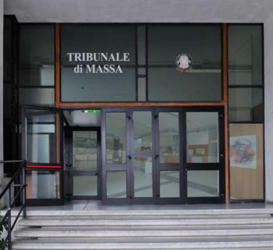 Infiltrazioni articolari sotto accusa, parlano i pazienti: «In ospedale dopo le iniezioni»